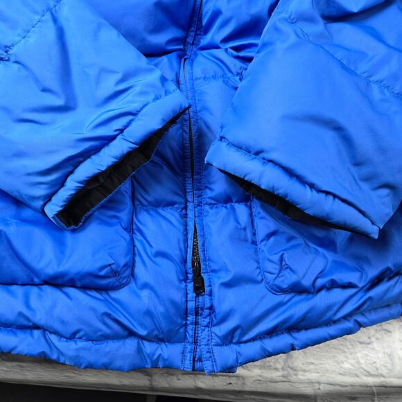 Men's Lands' End Reversible Goose Down Puffer Jacket Blue Black Hood sz Lg 42-44 - Picture 13 of 16